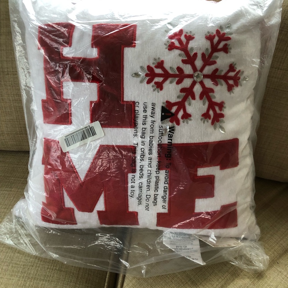 Festive Home Holiday snowflake Pillow - Red and White
